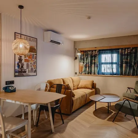 Hotell One66