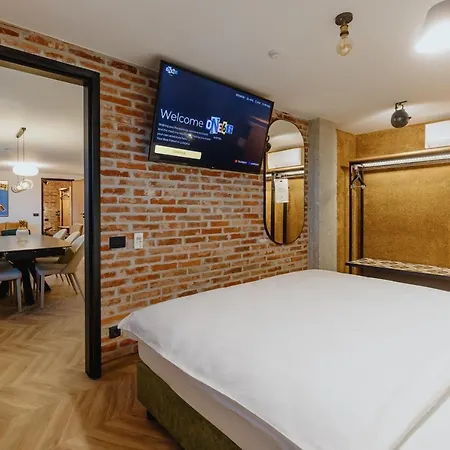 Hotell One66 4*