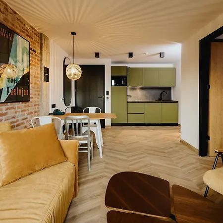 One66 Hotell 4*